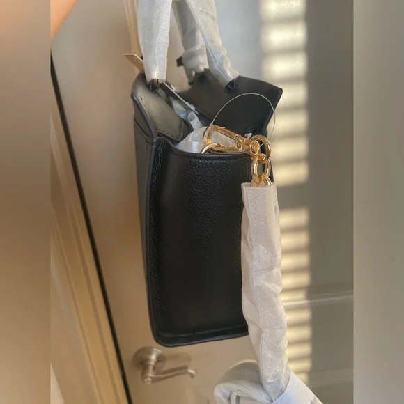 Michael Kors Graham Satchel - Picture 7 of 11